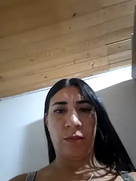 hot veteran01 online show from February 14, 1:24 am