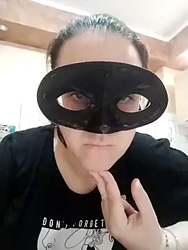 Dolcecurvy online show from September 17, 9:22 am