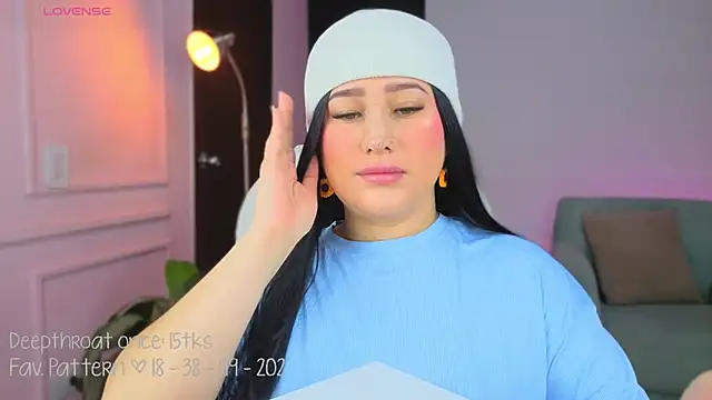 Snapshot of Leaa_Cox chatting on November 14, 3:27 am Leaa Cox online show from November 14, 3:27 am