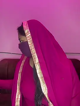 Dishasarmaa05 online show from February 28, 4:31 pm