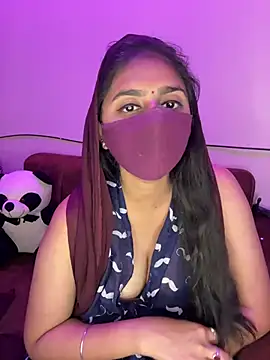 Dishasarmaa05 online show from March 17, 6:42 pm