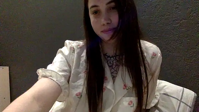 bysinka18 online show from April 19, 6:10 pm