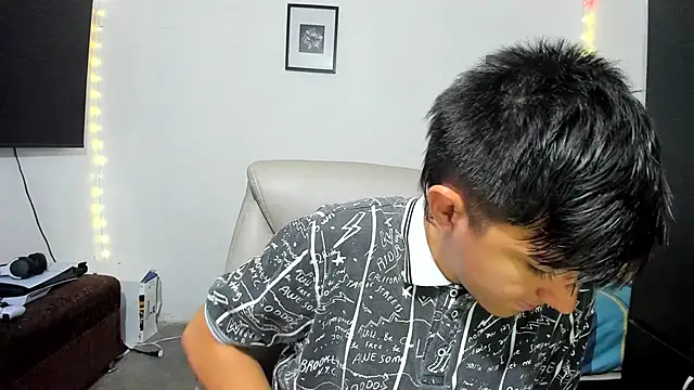 Snapshot of babymaik chatting on October 13, 5:46 pm babymaik online show from October 13, 5:46 pm