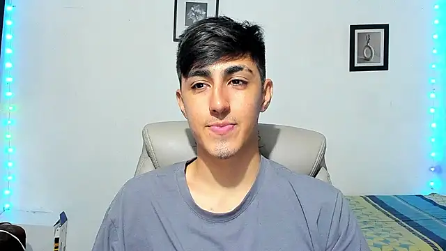 Snapshot of babymaik chatting on October 27, 11:52 pm babymaik online show from October 27, 11:52 pm