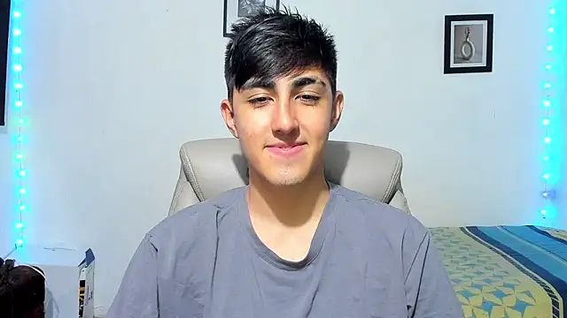 Snapshot of babymaik chatting on October 30, 8:42 pm babymaik online show from October 30, 8:42 pm