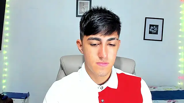 Snapshot of babymaik chatting on November 29, 5:54 am babymaik online show from November 29, 5:54 am