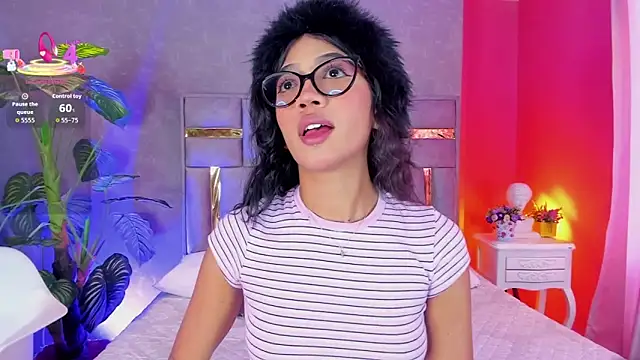 Tyla Ks online show from April 16, 7:36 pm