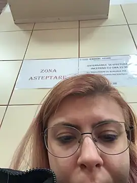 Snapshot of KittieHallo chatting on February 21, 7:12 am KittieHallo online show from February 21, 7:12 am