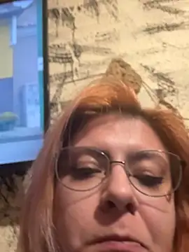 Snapshot of KittieHallo chatting on February 26, 5:17 pm KittieHallo online show from February 26, 5:17 pm