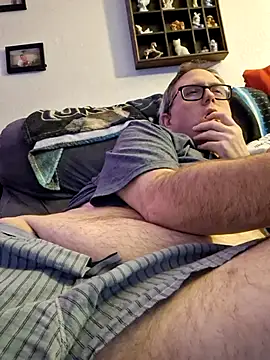 Smallone327 online show from March 8, 6:32 am