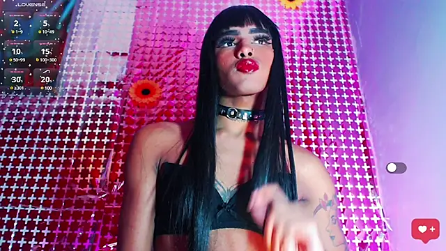 Snapshot of jymena_xxx chatting on February 27, 11:04 pm jymena xxx online show from February 27, 11:04 pm