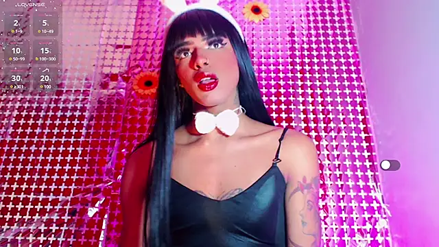 Snapshot of jymena_xxx chatting on March 8, 1:17 am jymena xxx online show from March 8, 1:17 am