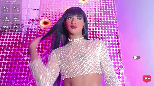 Snapshot of jymena_xxx chatting on March 18, 10:36 am jymena xxx online show from March 18, 10:36 am