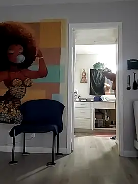 Queenanitadix online show from November 25, 5:57 pm