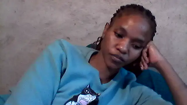 sexybigass31 online show from April 24, 7:00 am