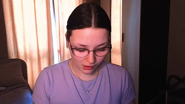 milliedoll online show from April 22, 7:33 am