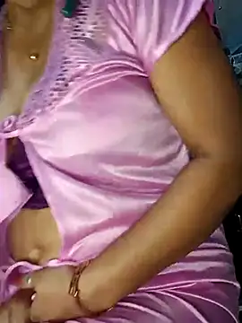 Snapshot of IND9876 chatting on March 2, 10:35 am IND9876 online show from March 2, 10:35 am