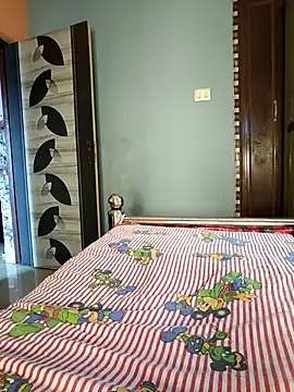 Snapshot of IND9876 chatting on October 10, 2:32 am IND9876 online show from October 10, 2:32 am