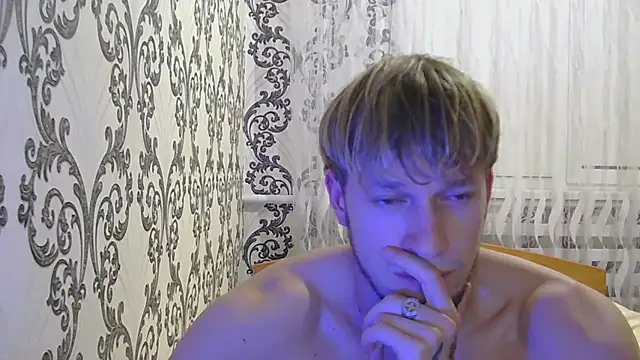 frama666 online show from October 7, 7:44 pm