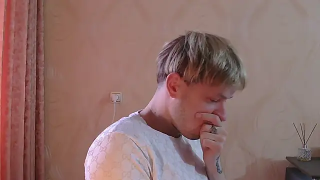 frama666 online show from April 9, 6:19 am