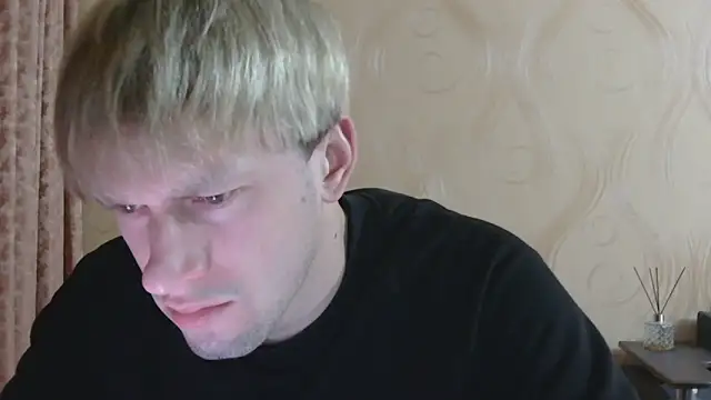 frama666 online show from April 15, 7:58 pm