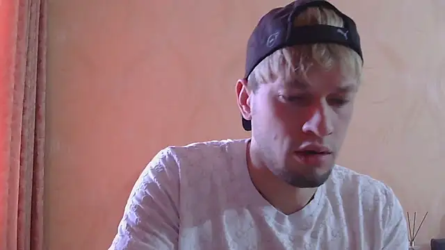 frama666 online show from April 25, 9:12 am