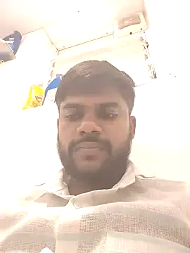 Snapshot of khushi9232 chatting on February 26, 8:15 am khushi9232 online show from February 26, 8:15 am