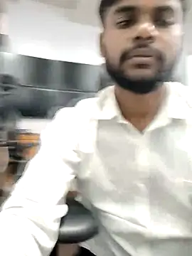 Snapshot of khushi9232 chatting on February 27, 11:10 am khushi9232 online show from February 27, 11:10 am