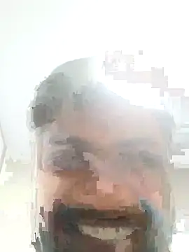 Snapshot of khushi9232 chatting on December 14, 10:53 am khushi9232 online show from December 14, 10:53 am