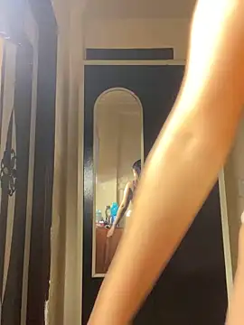 isha sassy online show from March 1, 6:11 pm