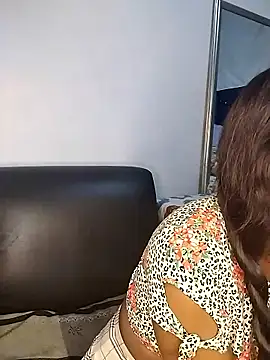 Snapshot of xxTatiannaxx chatting on May 26, 12:17 am xxTatiannaxx online show from May 26, 12:17 am