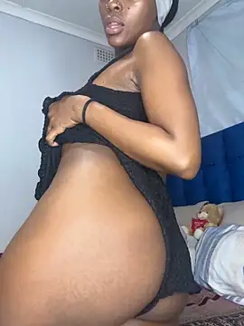 xxTatiannaxx online show from June 19, 12:48 am