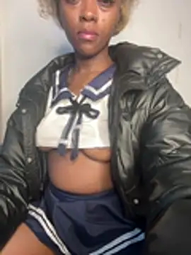 xxTatiannaxx online show from July 7, 12:46 am