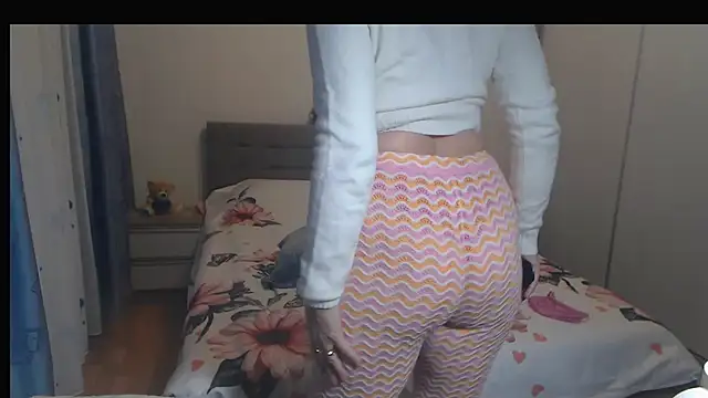 MatureDiana online show from January 15, 3:00 am