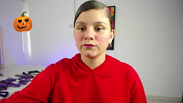 ValeAmayaa online show from October 12, 8:19 pm