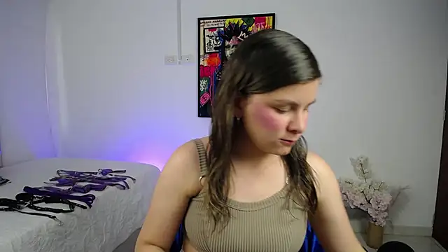 ValeAmayaa online show from October 18, 10:10 pm