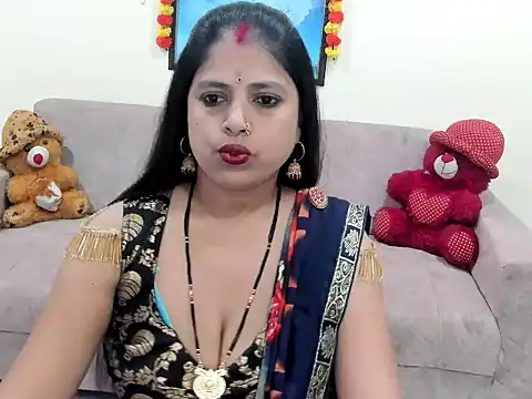 Snapshot of leahgotiii chatting on October 23, 3:17 am leahgotiii online show from October 23, 3:17 am