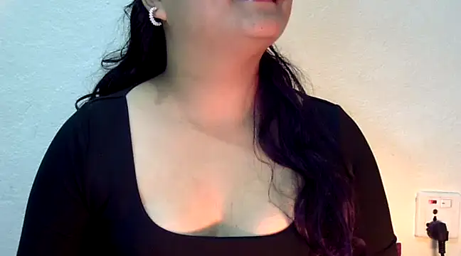 Snapshot of rosay_rosee chatting on February 20, 3:08 pm rosay rosee online show from February 20, 3:08 pm