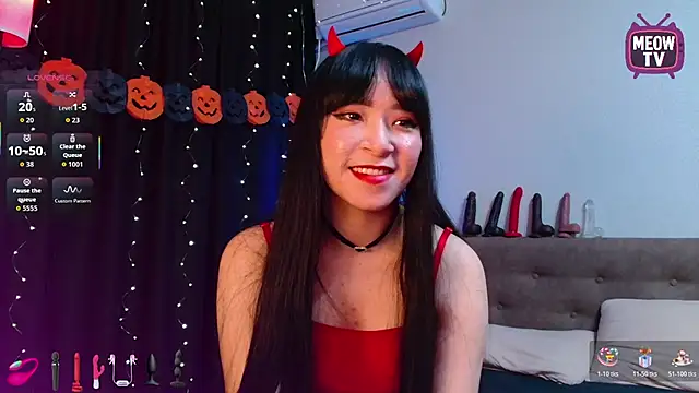 miyakimi0101 online show from October 28, 12:47 am