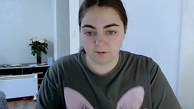 Snapshot of kitsune_8 chatting on April 28, 6:40 am kitsune 8 online show from April 28, 6:40 am