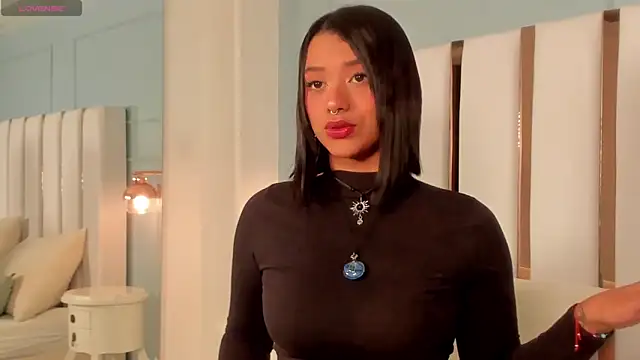 regina noctixx online show from April 22, 9:44 am