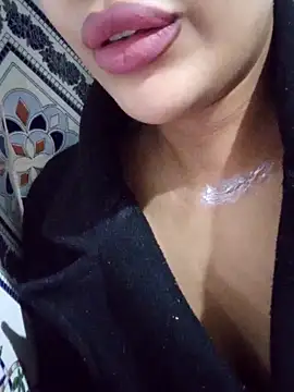 Snapshot of Sexlove1xo chatting on November 23, 5:46 pm Sexlove1xo online show from November 23, 5:46 pm