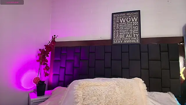 Lexi Howard  online show from December 15, 2:16 am