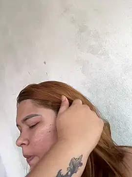 GoddessChaar online show from April 7, 1:33 pm