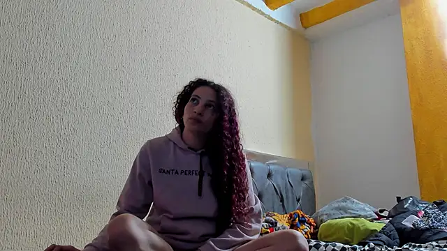 Snapshot of lexxy_ray666 chatting on October 18, 10:27 am lexxy ray666 online show from October 18, 10:27 am