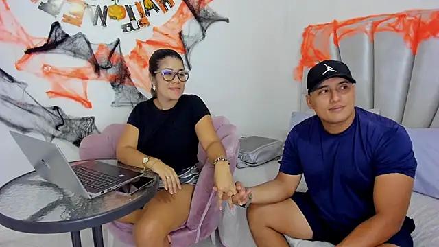 Couple fantasies69 online show from October 24, 12:08 am