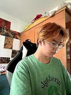 Anson0722 online show from October 2, 9:27 am