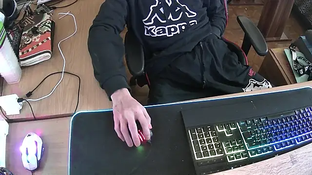 Snapshot of DerGeileLoveboy chatting on October 11, 10:03 am DerGeileLoveboy online show from October 11, 10:03 am