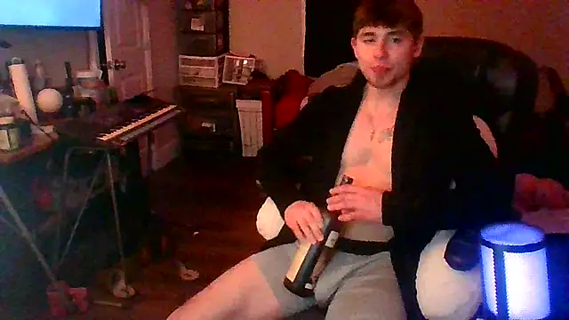 JCstrings online show from February 24, 7:22 am