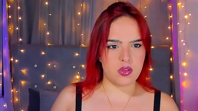 Snapshot of Anaroussew02 chatting on March 3, 2:15 am Anaroussew02 online show from March 3, 2:15 am